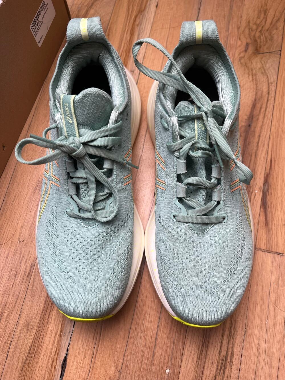 Asics GEL Nimbus 26 Running Shoes Sneakers Light Celadon Safety Yellow Women's 8